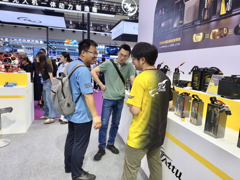 Tattu團(tuán)隊(duì)熱情接待