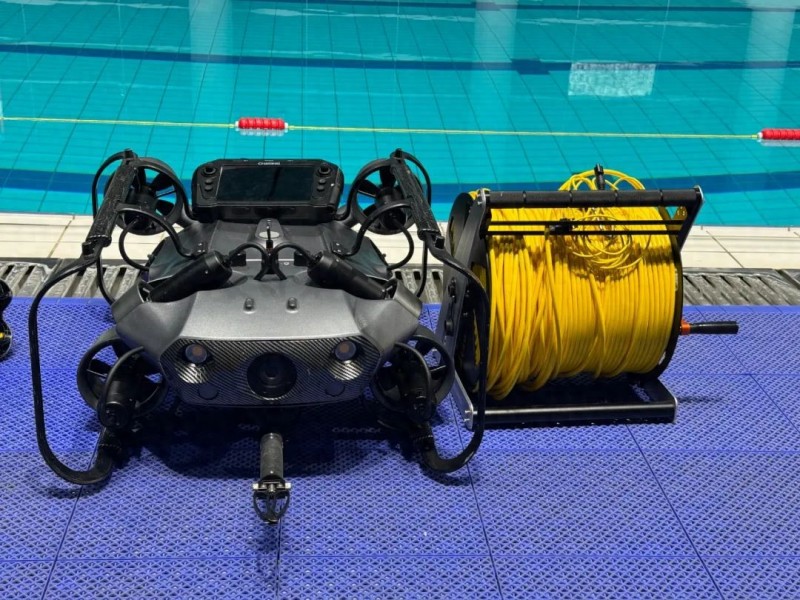 泳池清洗機器人